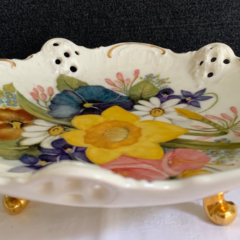 Rosenthal Classic Rose Collection, Footed Plate Bowl